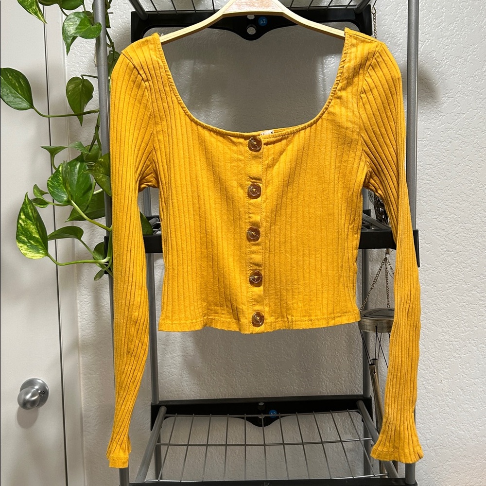 Heart & Hips Mustard Ribbed Button-Down Top